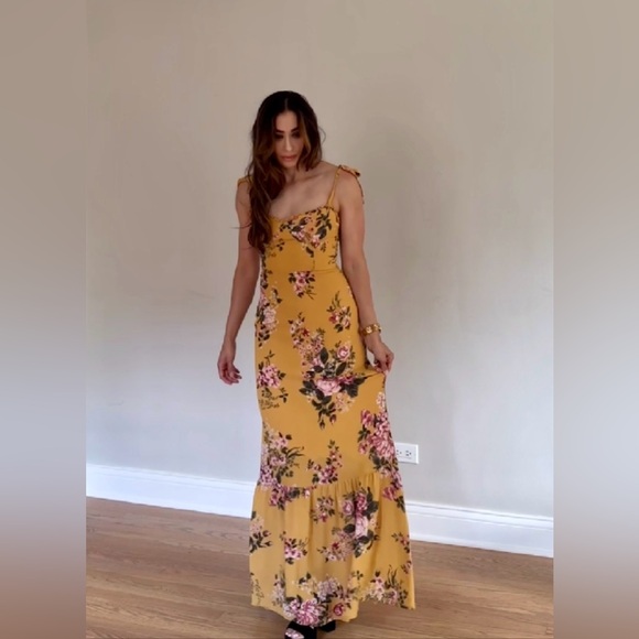 Reformation Jasen Dress - Picture 1 of 6